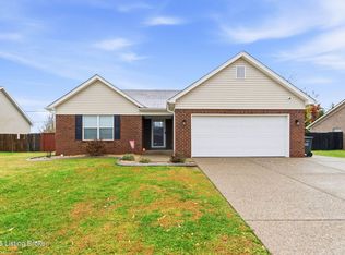 480 Bald Eagles Cir, Mount Washington, KY 40047