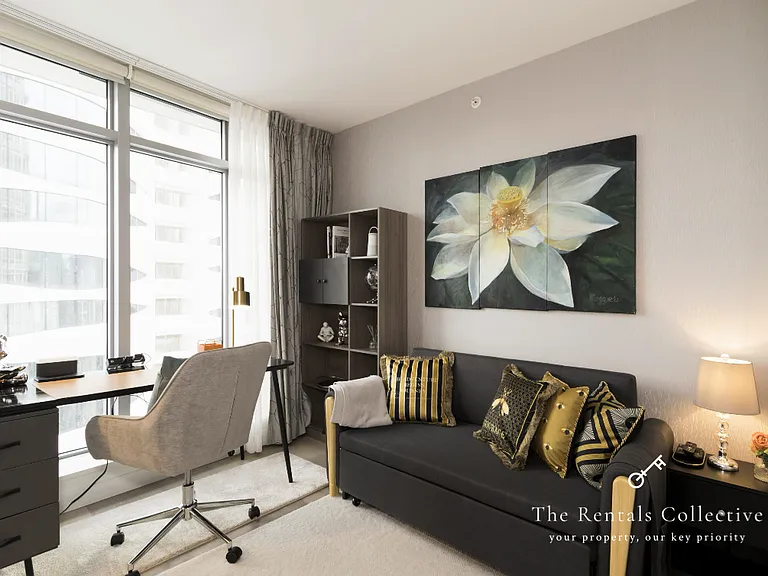 1028 Barclay St #2602 — Photo 10