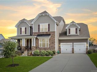 16915 Belmont Stakes Ln, Charlotte, NC 28278