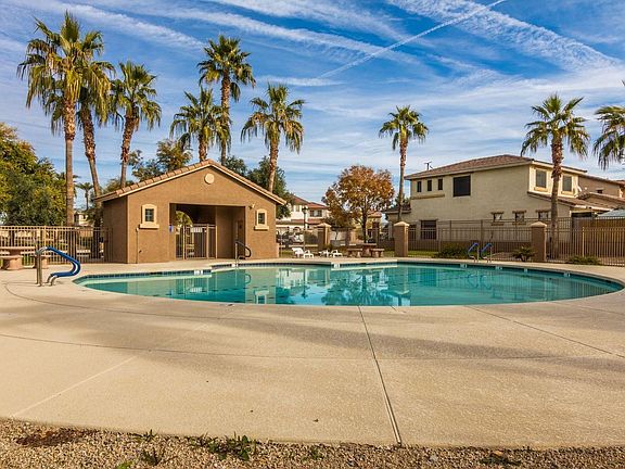 4th image of 5158 W Sunnyside Dr
