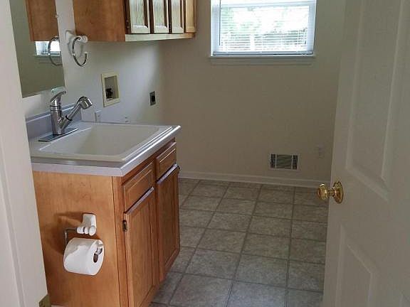 2nd image of 326 Morhouse Dr
