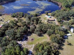 144 Clear Lake Rd, Crescent City, FL 32112