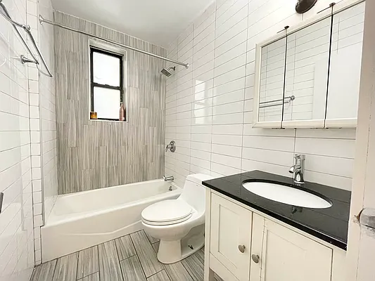 Rented by Bruma Realty LLC | media 19