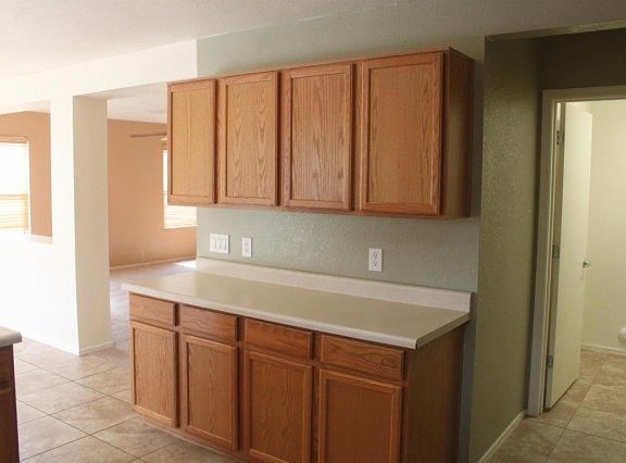 5th image of 1528 W Beantree Ln