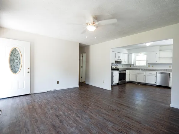 62 Windy Hill Ln, Williamsburg, KY 40769