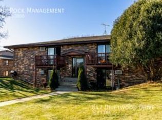 847 Driftwood Dr #5, Saint Cloud, MN 56303