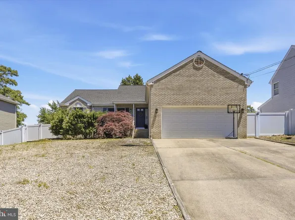 515 Coral Ln, Manahawkin, NJ 08050