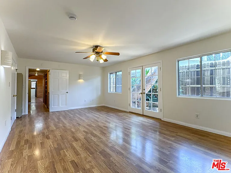 3124 Veteran Ave — Photo 33