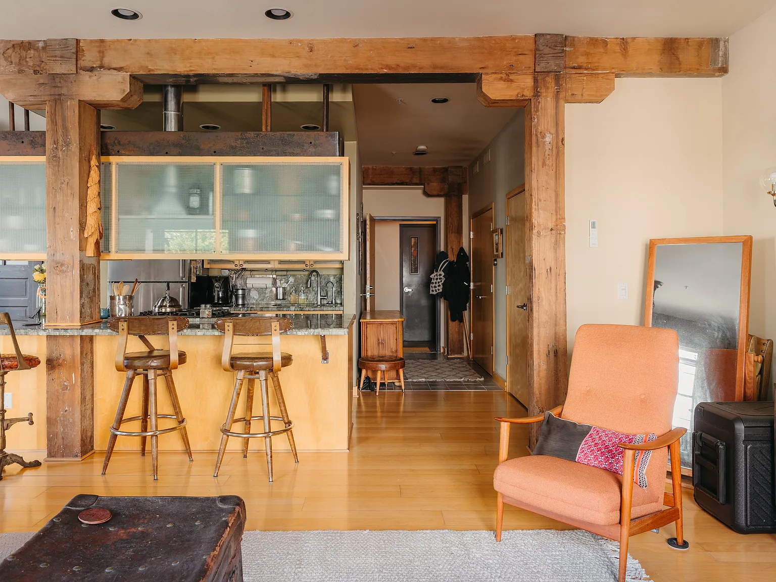 1 bed, 1010 sqft, $2,845 — Photo 3