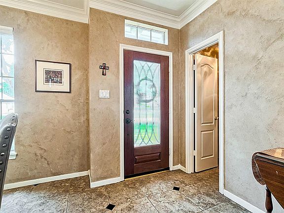 5th image of 19419 Hanby Creek Ct