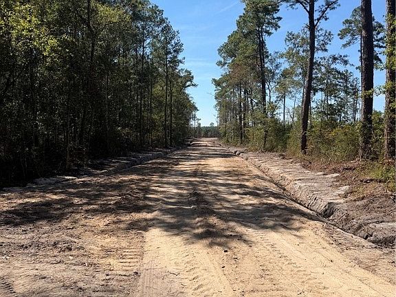 2nd image of 00 Old Dixie Hwy