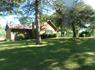 111 Robinson St, Mammoth Spring, AR 72554