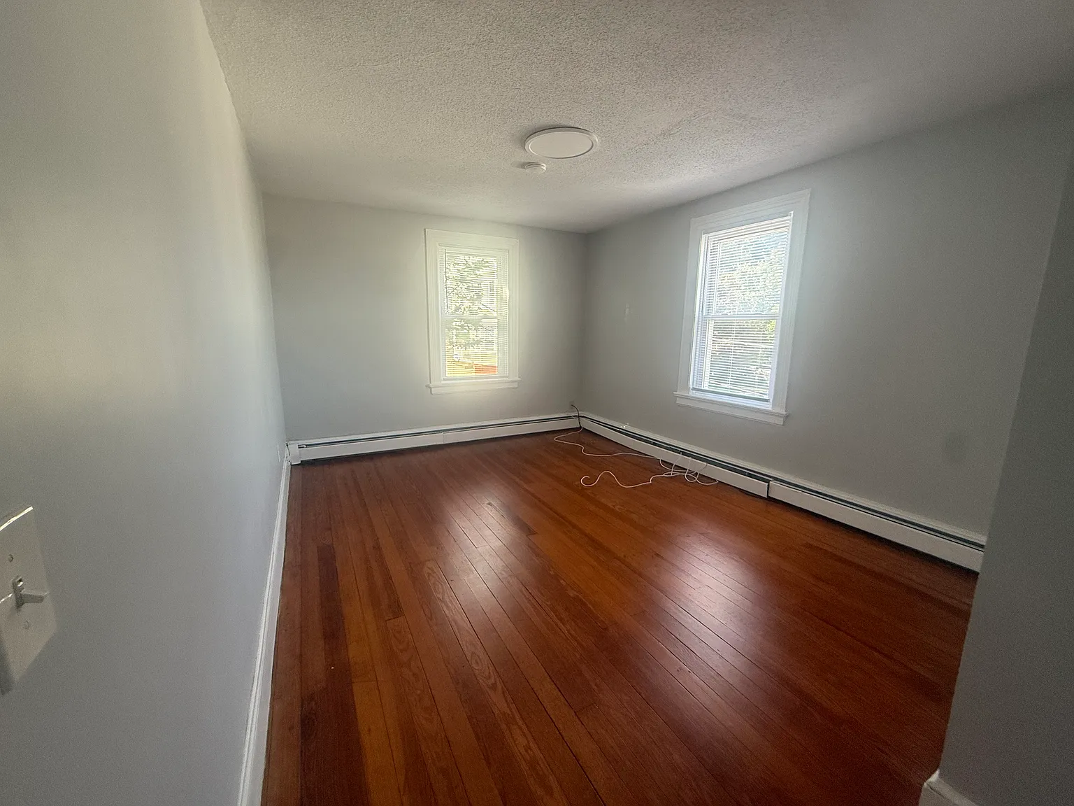 2 bed, 1350 sqft, $2,650 — Photo 4