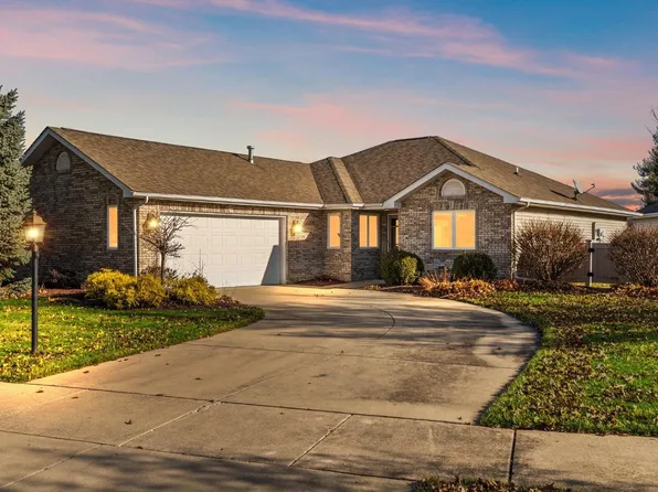 1309 Medlee Dr, Hobart, IN 46342