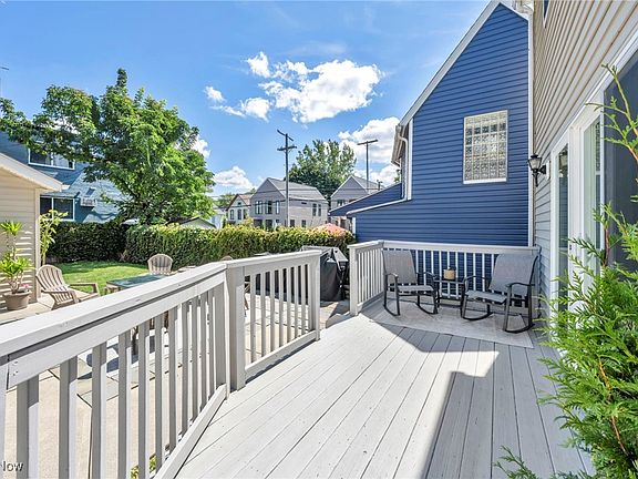 3rd image of 1461 W 54th St