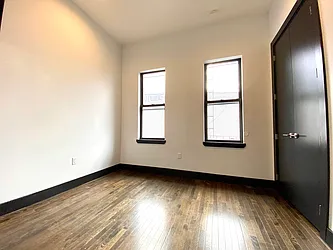Rented by R New York