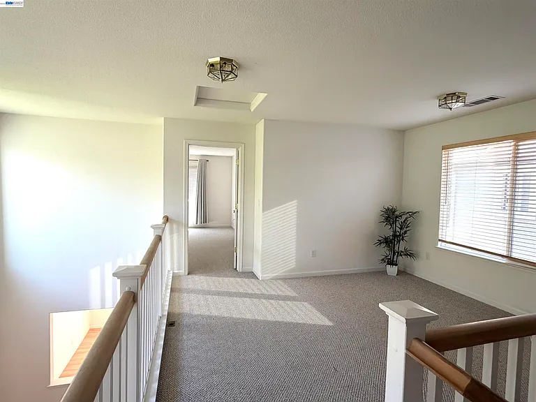 5168 Academy Rd — Photo 12