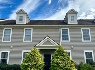 207 Springmont Dr, Wyomissing, PA 19610