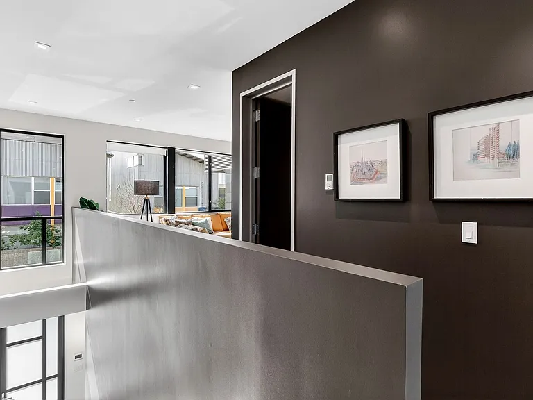 811 Folger Ave — Photo 47