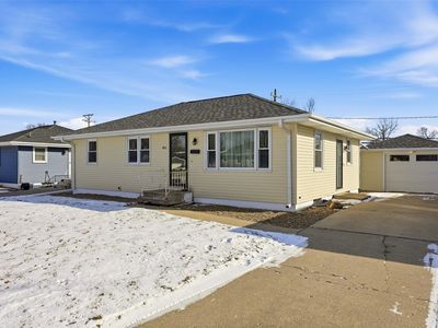 451 23rd St NW, Cedar Rapids, IA, 52405
