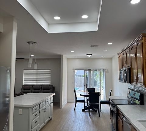 5th image of 9909 Mona Lisa Ln