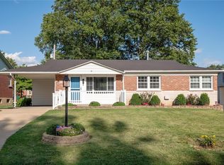 9218 Mackinaw Dr, Saint Louis, MO