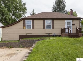 6017 Ruggles St, Omaha, NE 68104