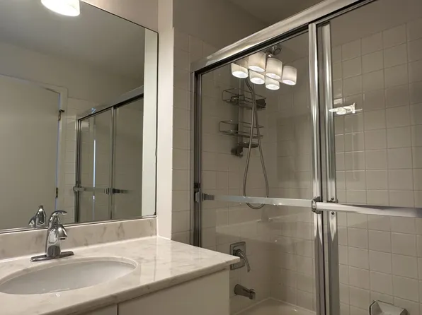 600 Harbor Boulevard image 14 of 32