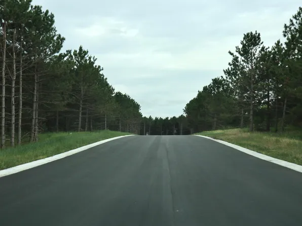 1913 Long Pine Dr, Detroit Lakes, MN 56501