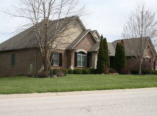 453 Ridge Meadow Ln, Washington, MO 63090