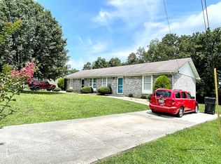 2748/2750 Northview Dr, Morristown, TN 37814