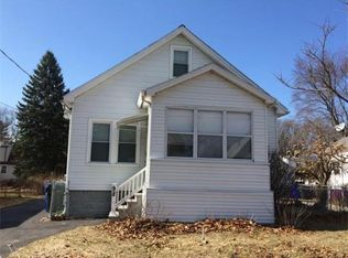 98 Ontario St, Springfield, MA 01104