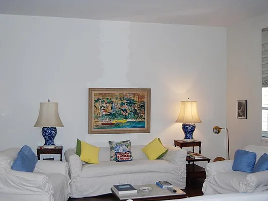 Sold by Sotheby's International Realty | media 10