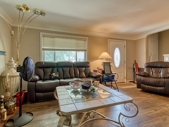 Crown Molding Throughout...