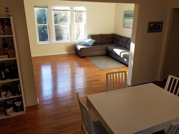 5th image of 6205 N Ravenswood Ave #2