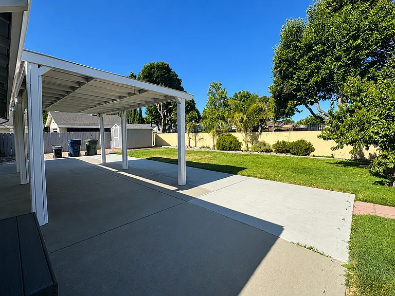 1972 Carnation Cir #A — Photo 17