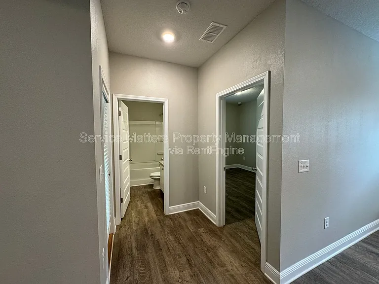 7982 Silver Maple Dr — Photo 26