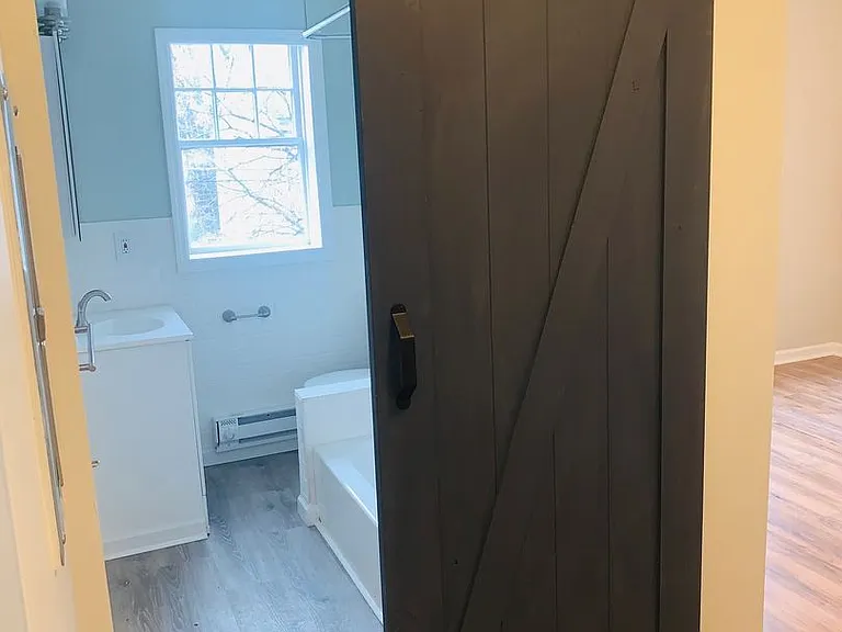 327 Market St — Photo 15