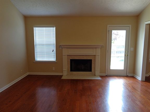 5th image of 1669 Saint Andrews Dr