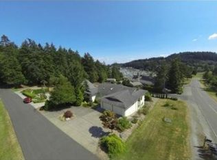 911 Bannock Pl, La Conner, WA 98257