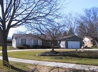 17675 Francavilla Dr, Livonia, MI 48152