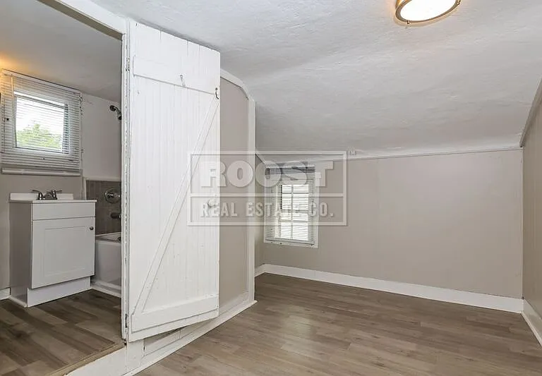 35 Neal Ave — Photo 7
