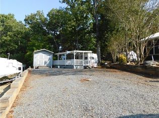 116 Finch Cir #709, New London, NC 28127