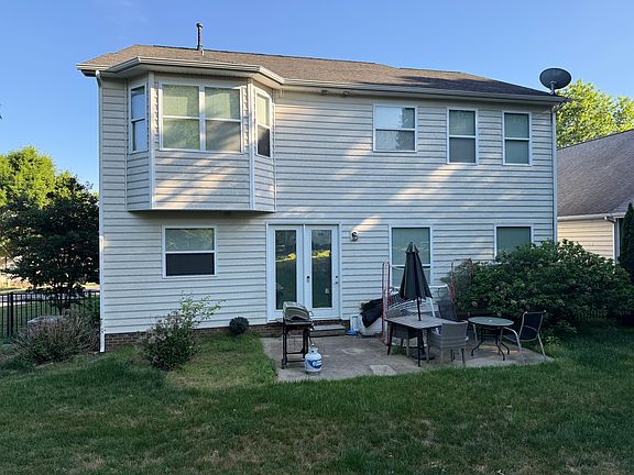 2nd image of 3000 Bridgewick Rd