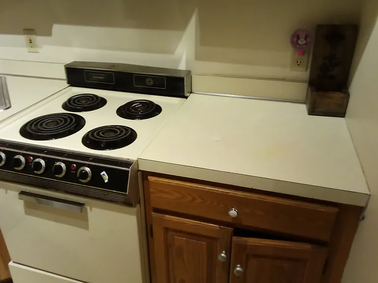 53 Narragansett Ave #D — Photo 3