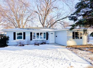 502 E High St, Morris, IL 60450