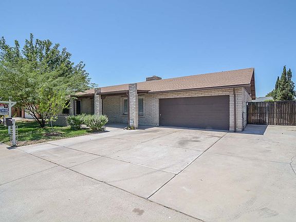 4th image of 15456 N 29th Ave