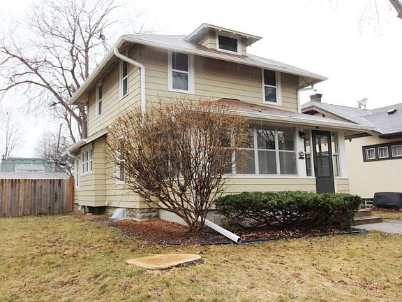 2nd image of 3249 Sheridan Ave N