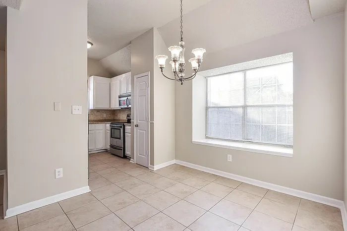14002 Whitehurst Cir SW — Photo 8