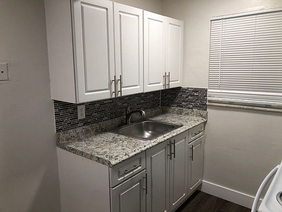 5th image of 1101 N 22nd Ave #2137-13